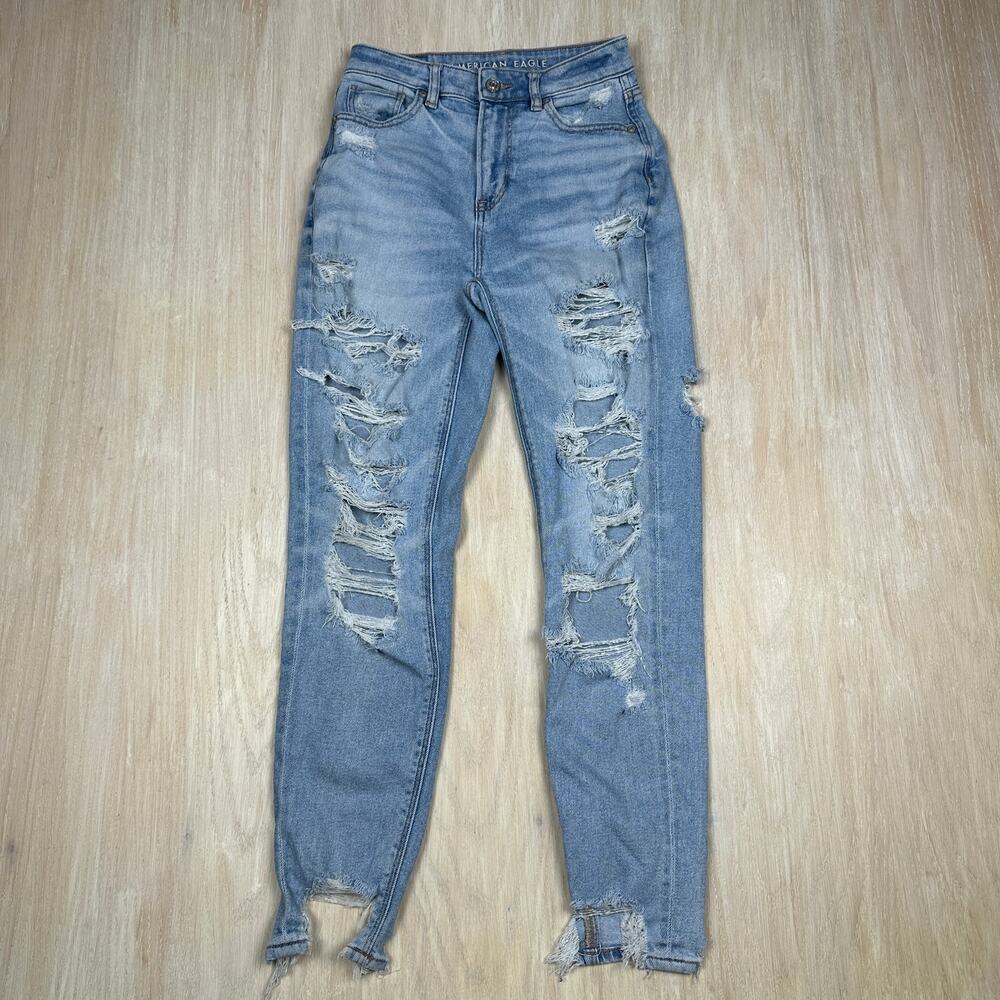 American Eagle Mom Jean Distressed Ripped Destroyed High Waisted Denim Jeans 0